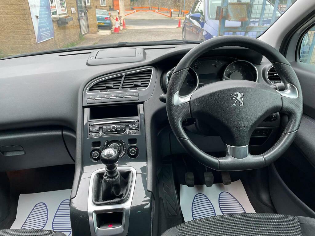 Peugeot 5008 Active  #24