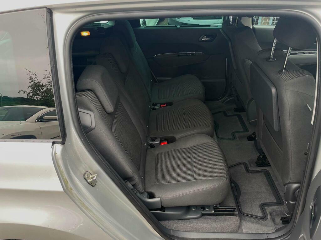 Peugeot 5008 Active  #13