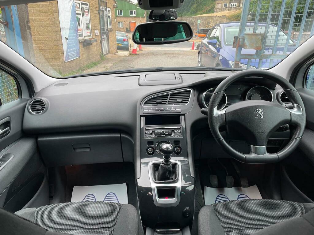 Peugeot 5008 Active  #25