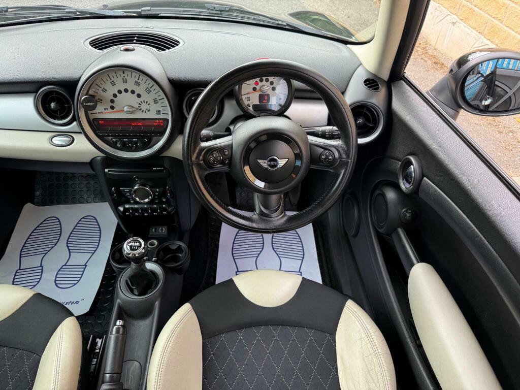 Mini Clubman Cooper D White #19