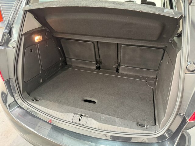 Vauxhall Meriva Tech Line White #13