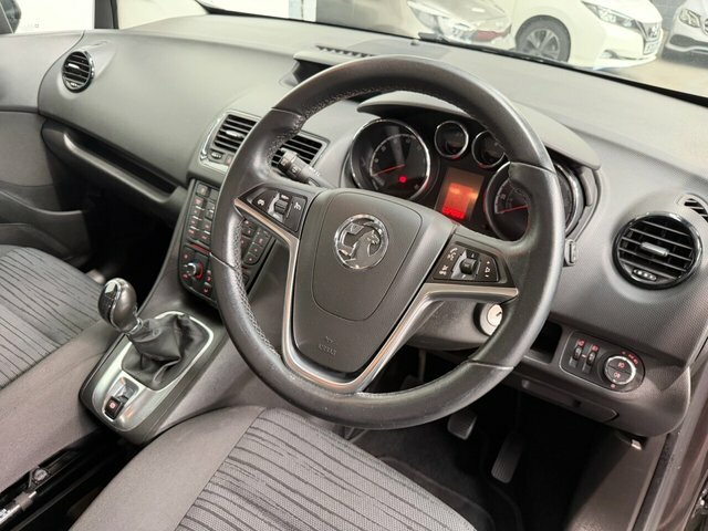 Vauxhall Meriva Tech Line White #28