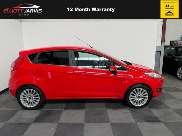 Ford Fiesta 1.6 Titanium Hatchback Powershift Euro Red