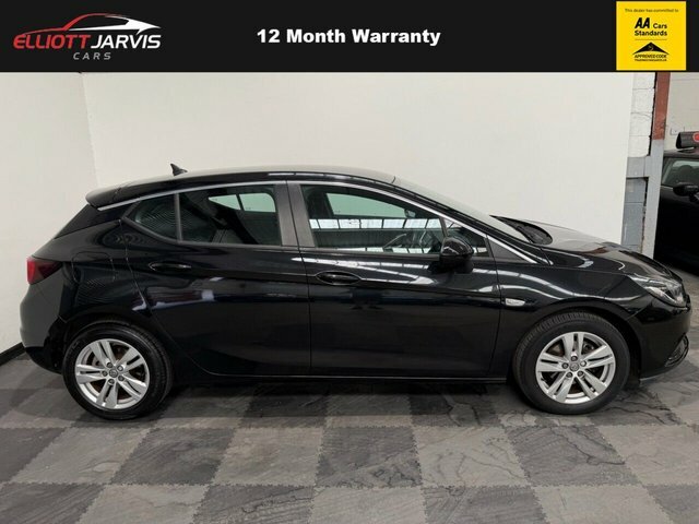 Vauxhall Astra 1.4I Turbo Tech Line Hatchback E Black #2