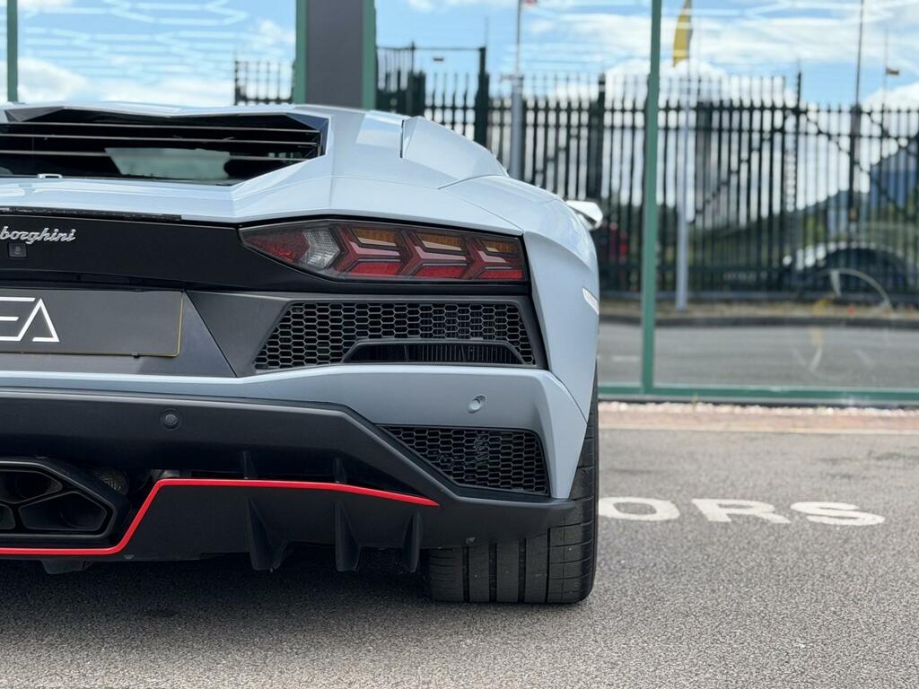 Lamborghini Aventador Aventador Lp 700-4 Black #31