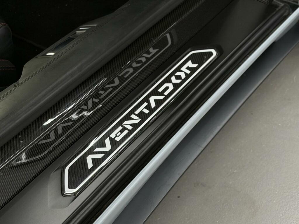 Lamborghini Aventador Aventador Lp 700-4 Black #48