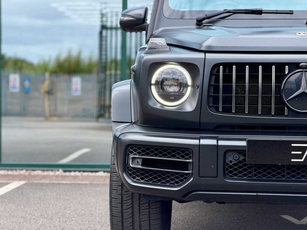 Mercedes-Benz G Class 4.0L 4.0 V8 Biturbo Amg Carbon Edition Suv Pet Black #13