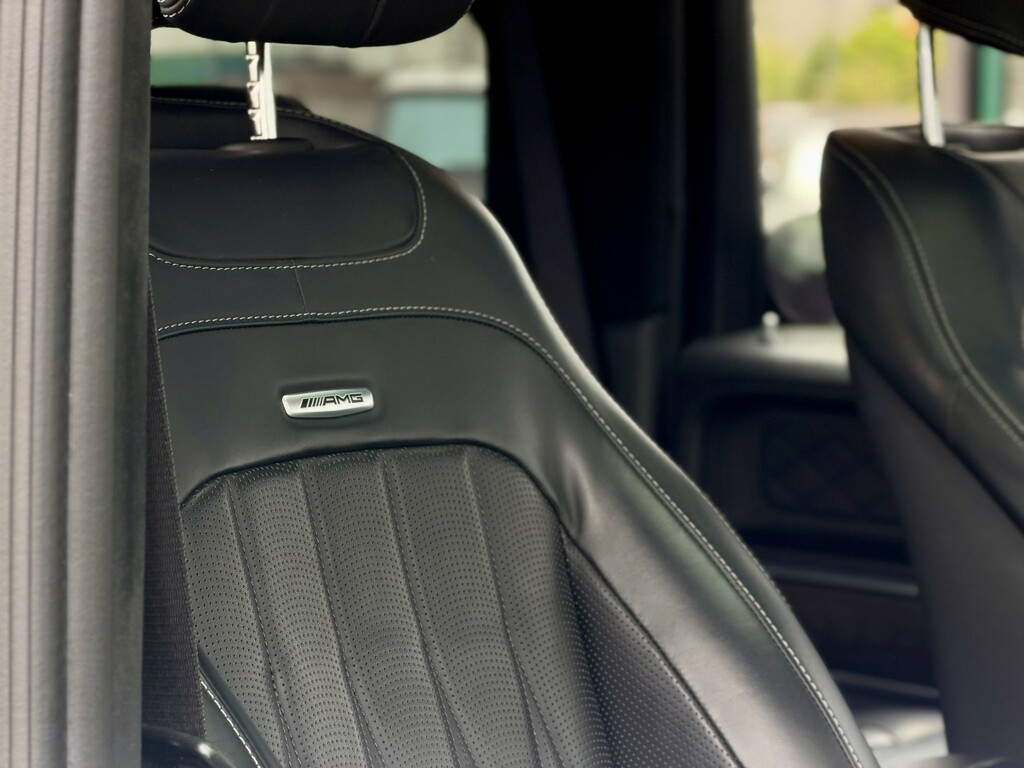 Mercedes-Benz G Class 4.0L 4.0 V8 Biturbo Amg Carbon Edition Suv Pet Black #35