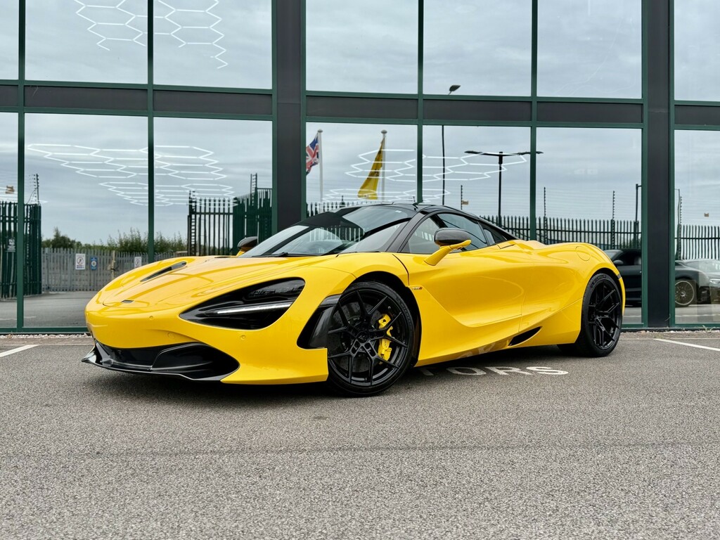 McLaren 720S Performance Black #25