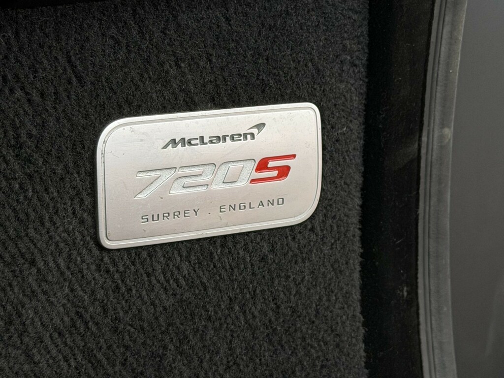 McLaren 720S Performance Black #58