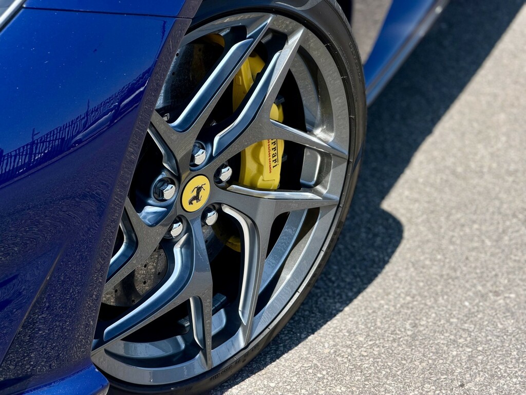 Ferrari 812 Superfast 6.5 V12 Coupe F1 Dct Euro 6 Ss 800 Yellow #22