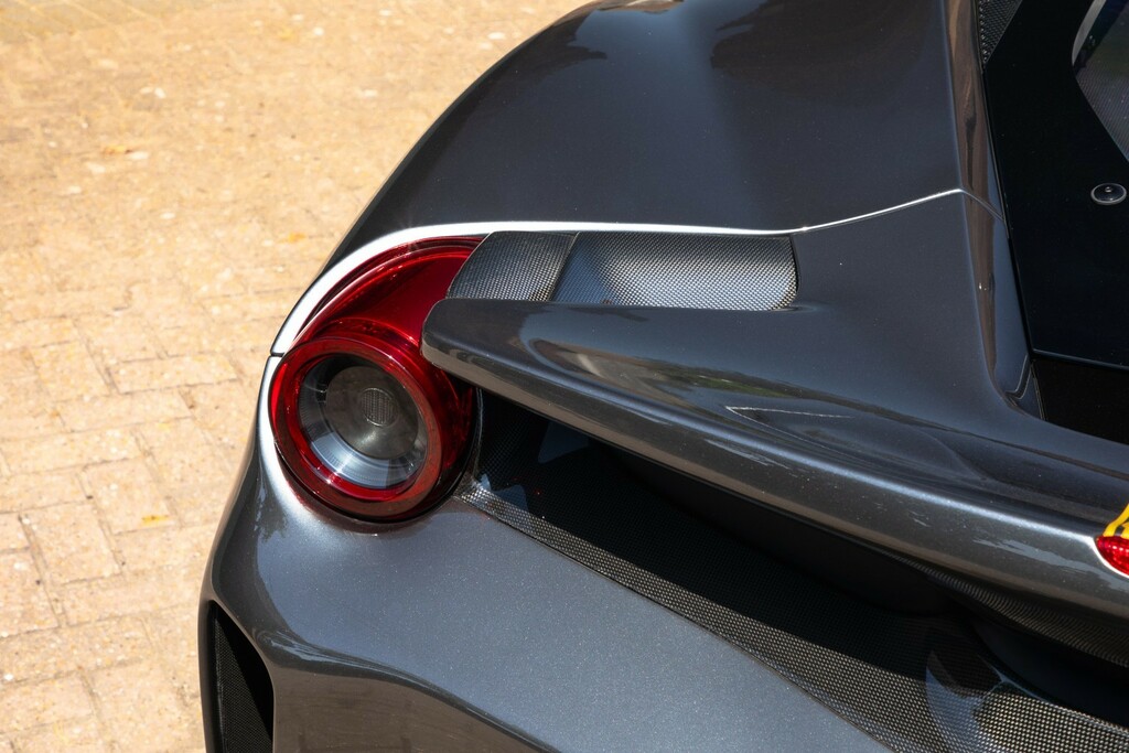Ferrari 488 Pista 3.9T V8 Spider F1 Dct Euro 6 Ss Black #63