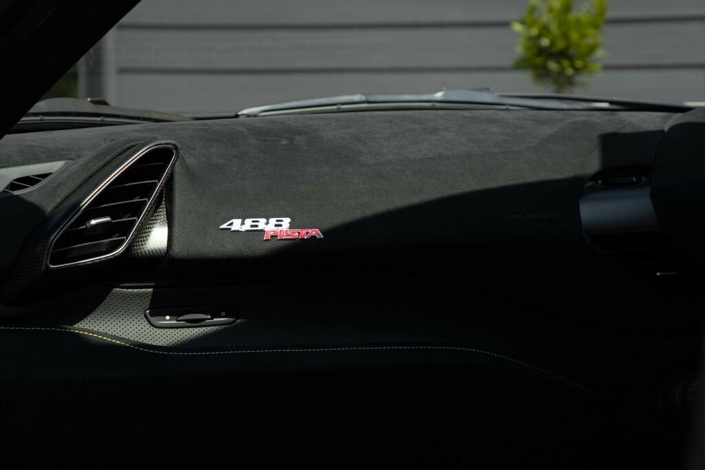 Ferrari 488 Pista 3.9T V8 Spider F1 Dct Euro 6 Ss Black #82