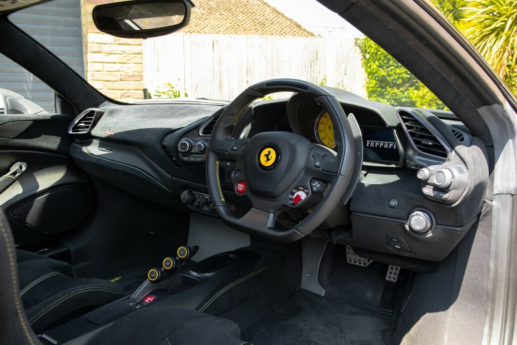 Ferrari 488 Pista 3.9T V8 Spider F1 Dct Euro 6 Ss Black #104