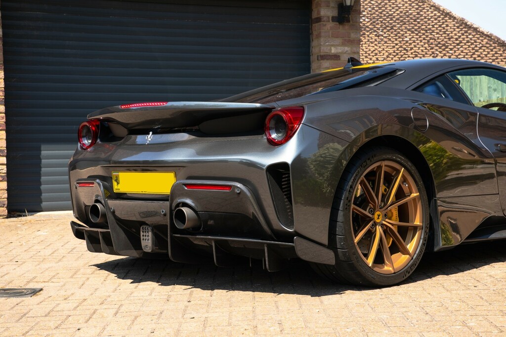 Ferrari 488 Pista 3.9T V8 Spider F1 Dct Euro 6 Ss Black #77