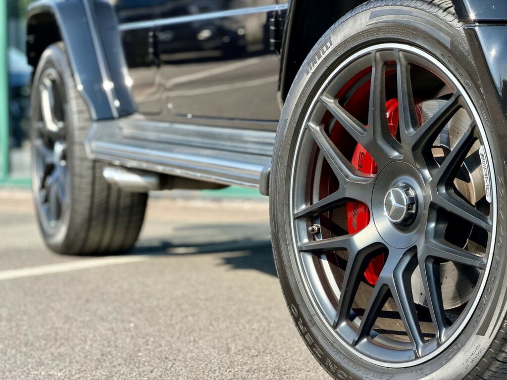 Mercedes-Benz G Class 4.0 G63 V8 Biturbo Amg Black #3