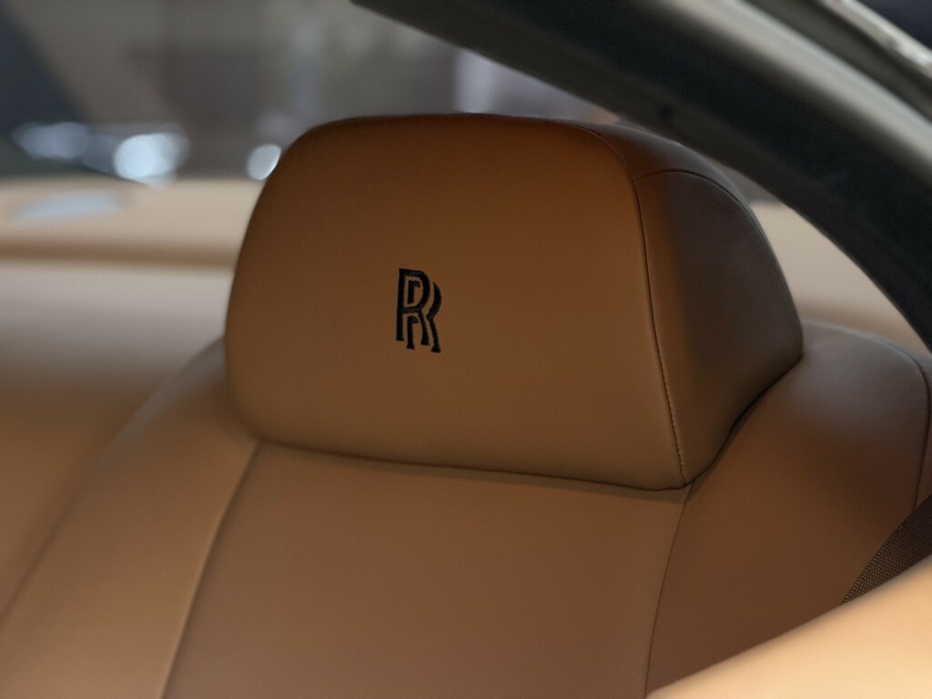 Rolls-Royce Wraith 6.6 V12 Coupe Euro 6 624 Bhp Silver #57