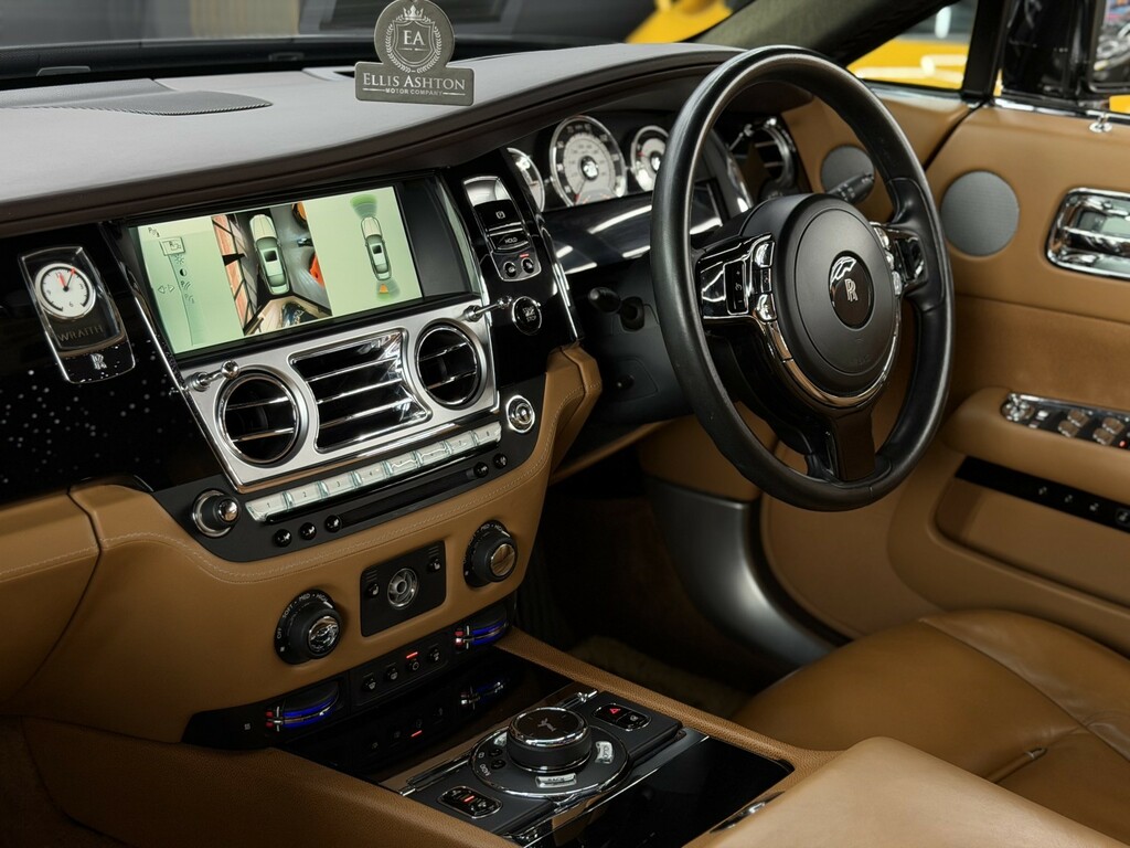 Rolls-Royce Wraith 6.6 V12 White #2