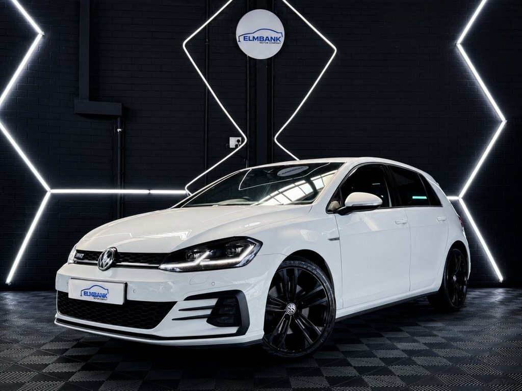 Volkswagen Golf 2L Gtd White