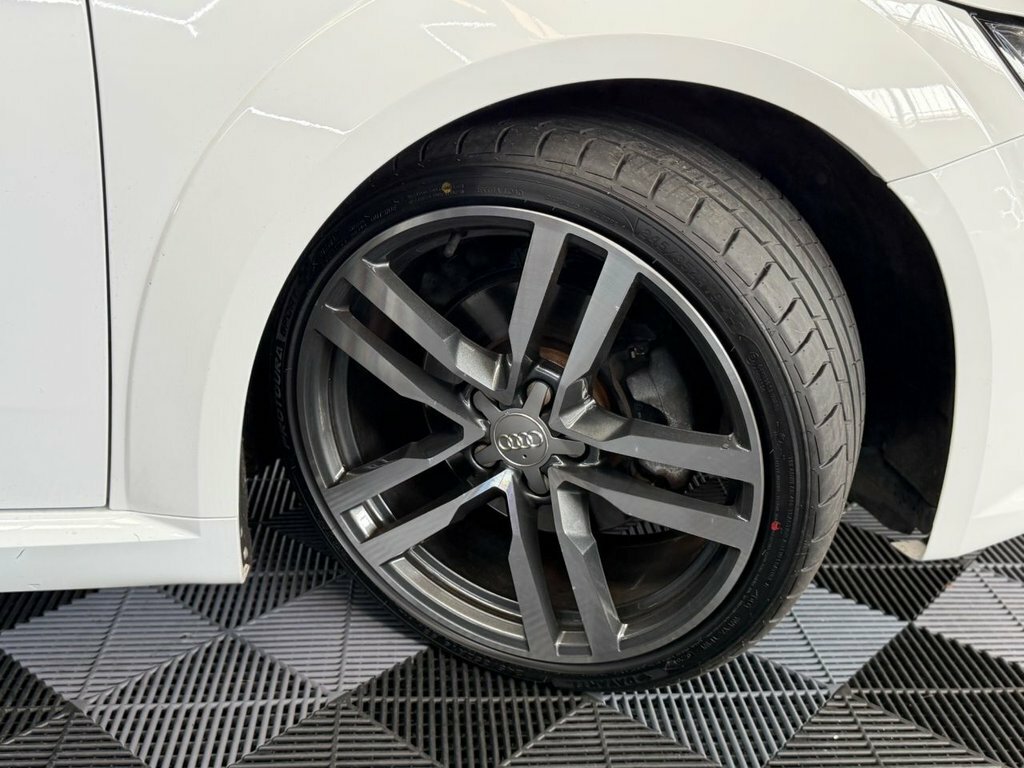 Audi TT 2L S Line FY16CJO White #3
