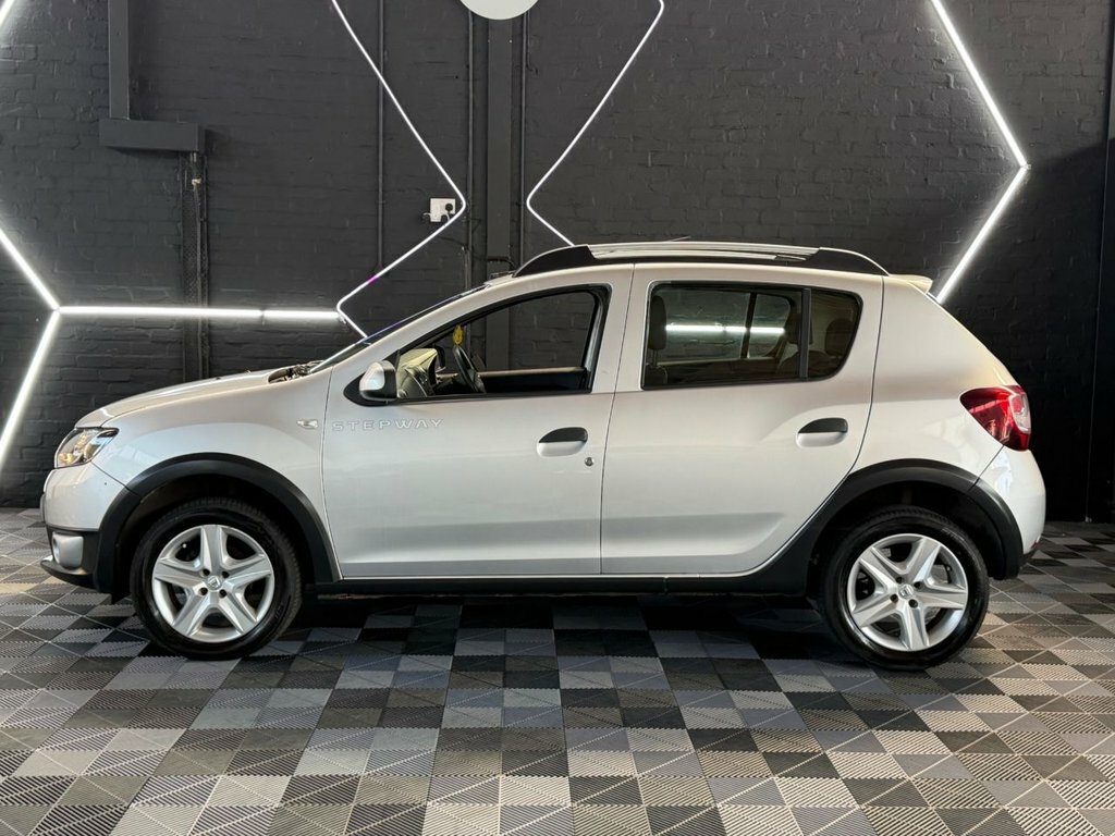 Dacia Sandero Stepway 1.5L Ambiance SE64DRX Silver #3