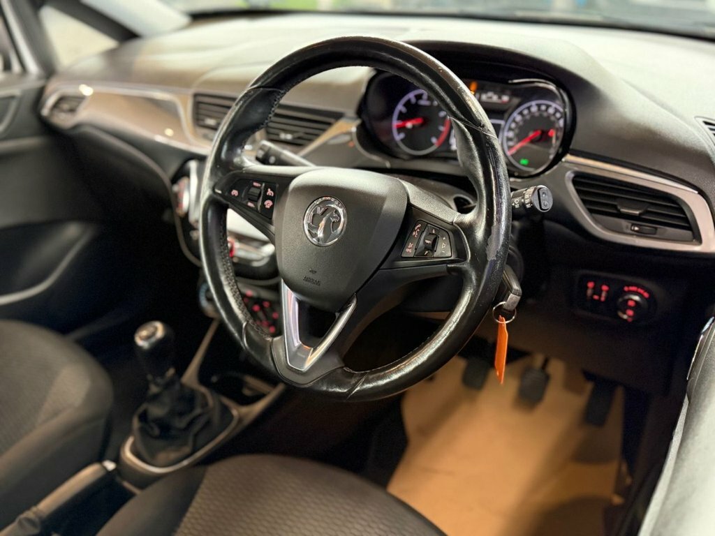 Vauxhall Corsa 1.4L Energy White #6