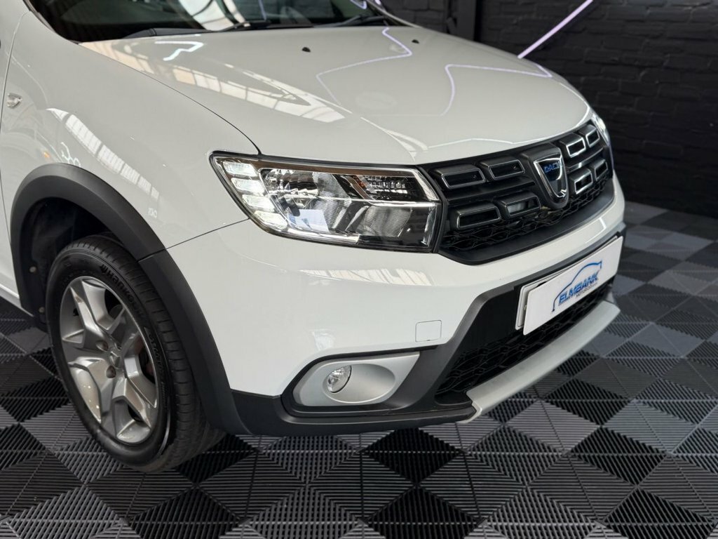 Dacia Sandero Stepway 0.9 Tce Comfort Hatchback Euro 6 Grey #24