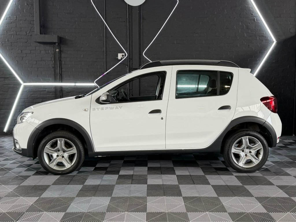 Dacia Sandero Stepway 0.9 Tce Comfort Hatchback Euro 6 Grey #10