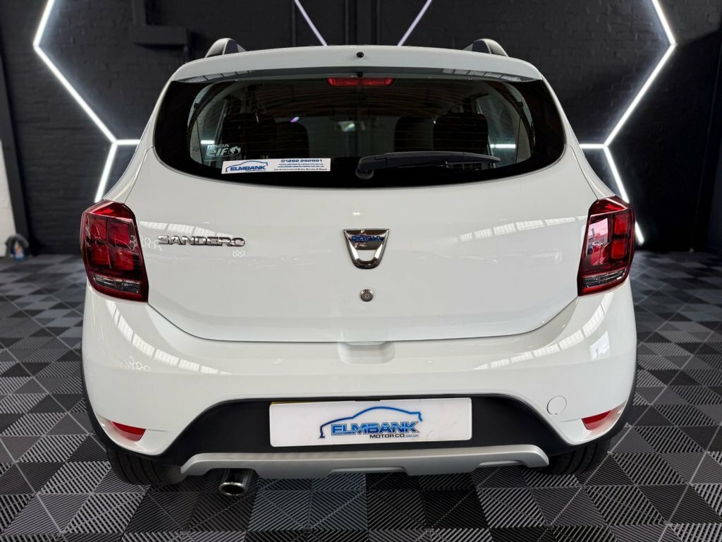 Dacia Sandero Stepway 0.9 Tce Comfort Hatchback Euro 6 Grey #17