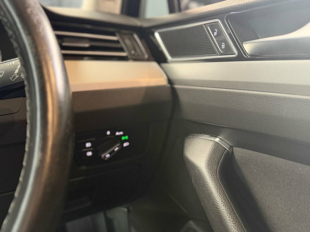 Volkswagen Passat 1.5 Tsi Evo 150 Se Business Grey #18