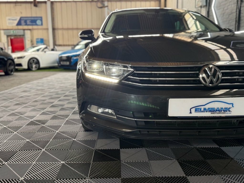 Volkswagen Passat 1.5 Tsi Evo 150 Se Business Grey #28