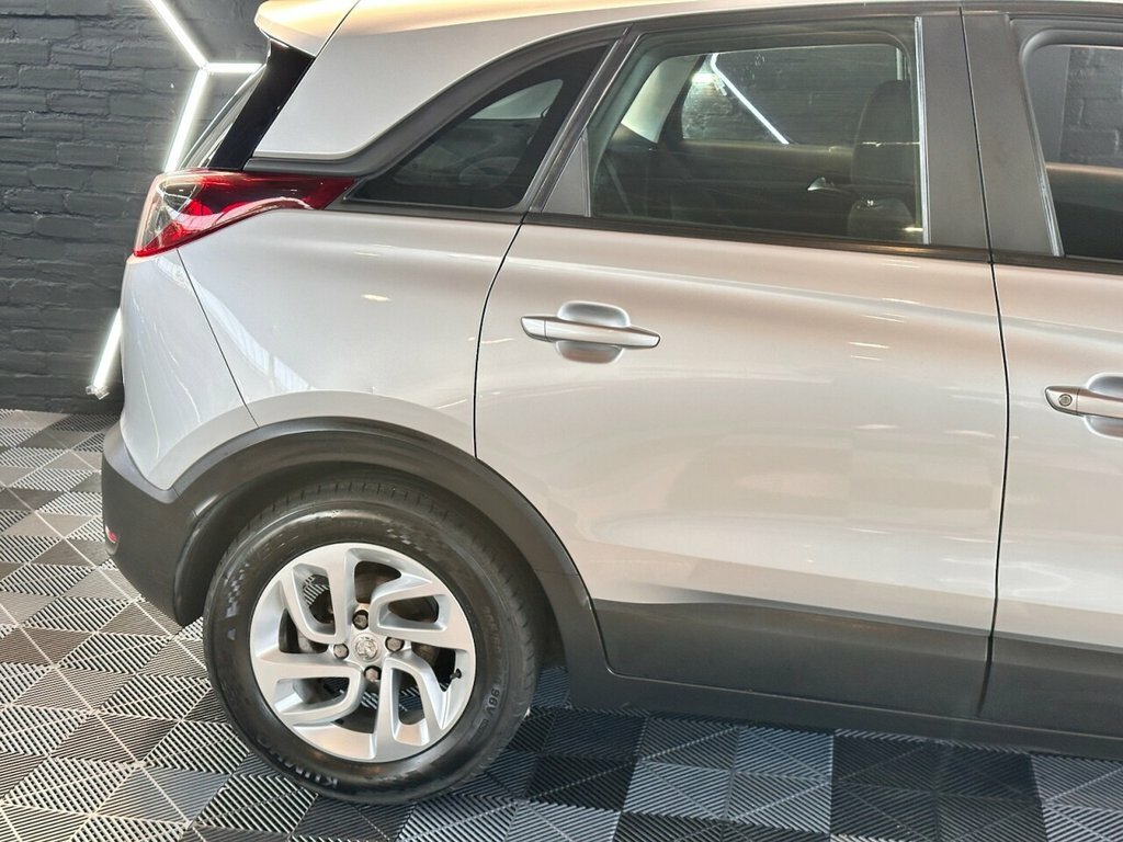 Vauxhall Crossland X 1.2L Se Silver #4