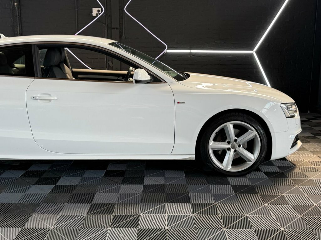 Audi A5 2.0 Tdi Se Euro 5 Ss Blue #20
