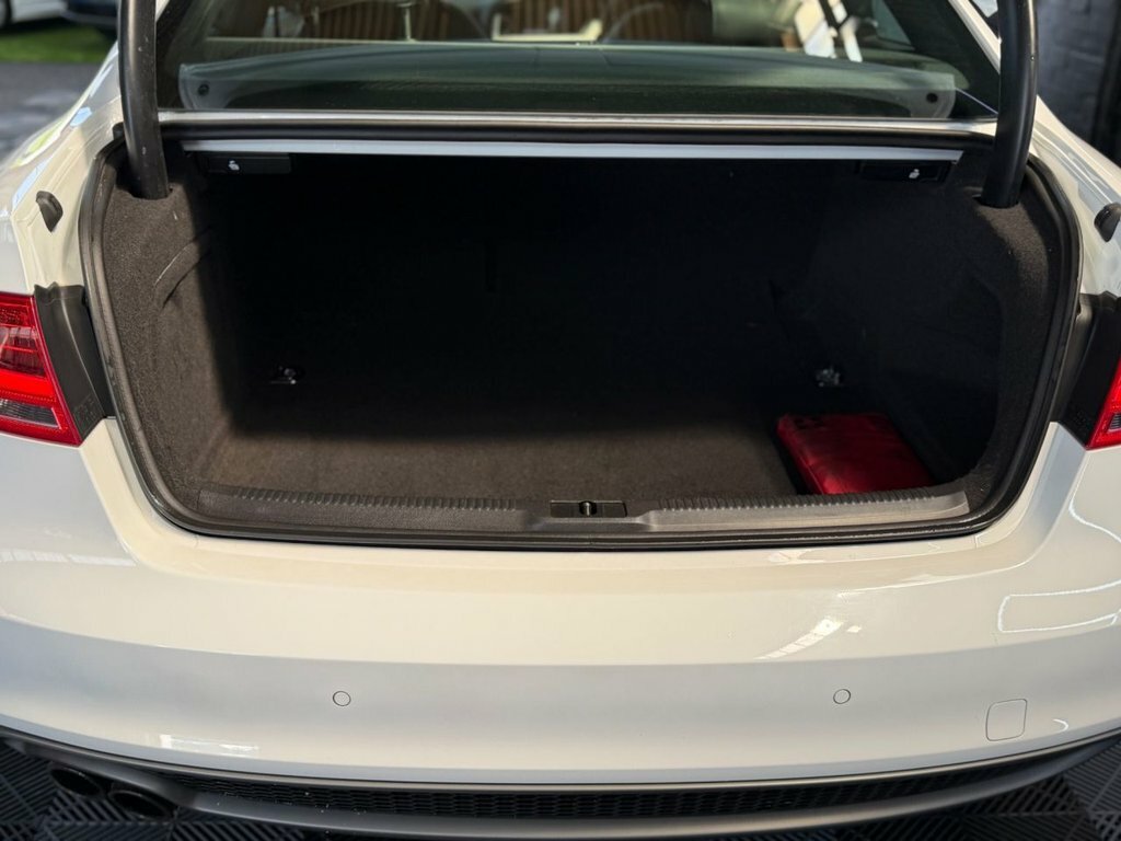 Audi A5 2.0 Tdi Se Euro 5 Ss Blue #12