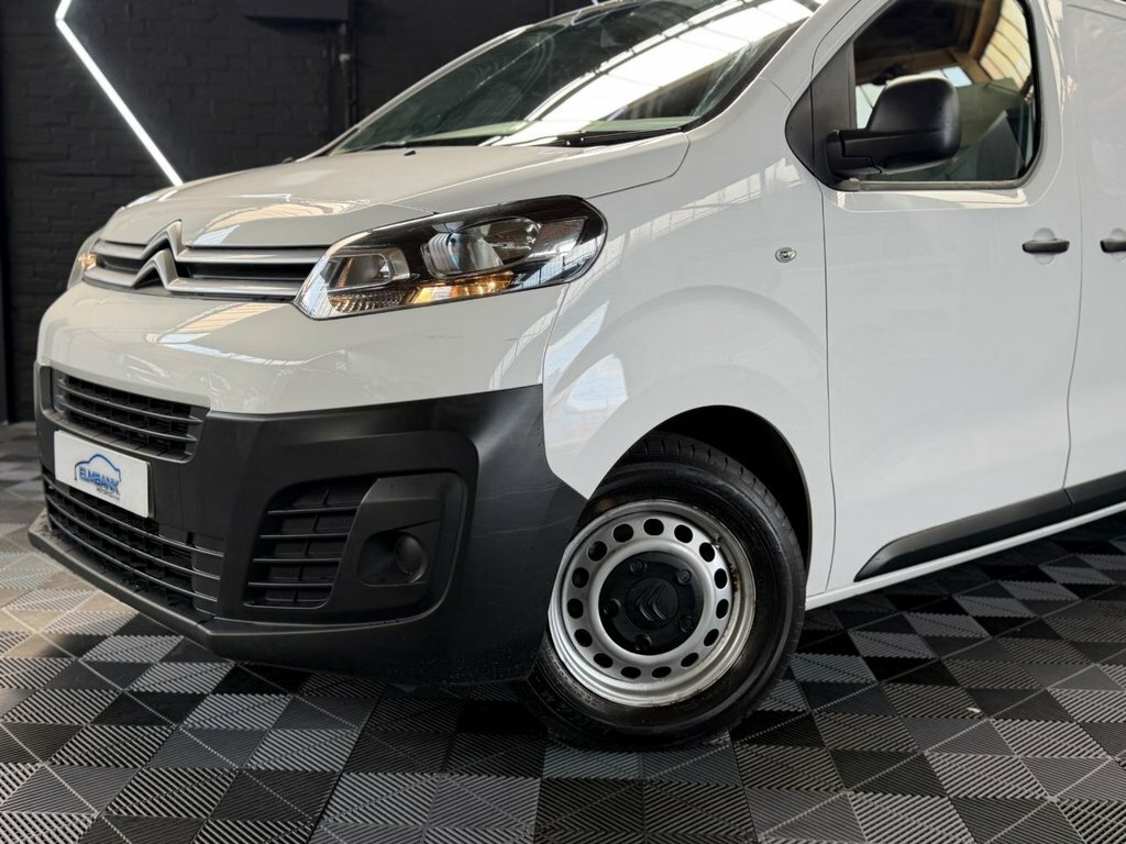 Citroen Dispatch 1.5L Enterprise M 6Dr FJ69EHP White #2