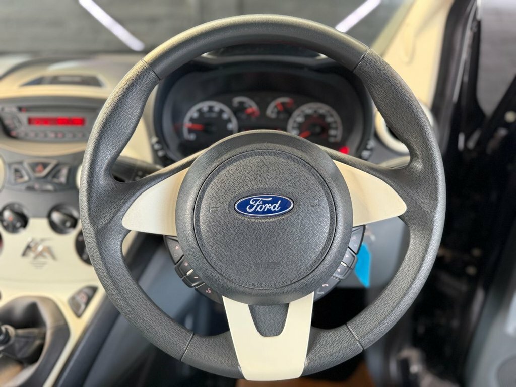 Ford KA 1.2L Edge Black #6