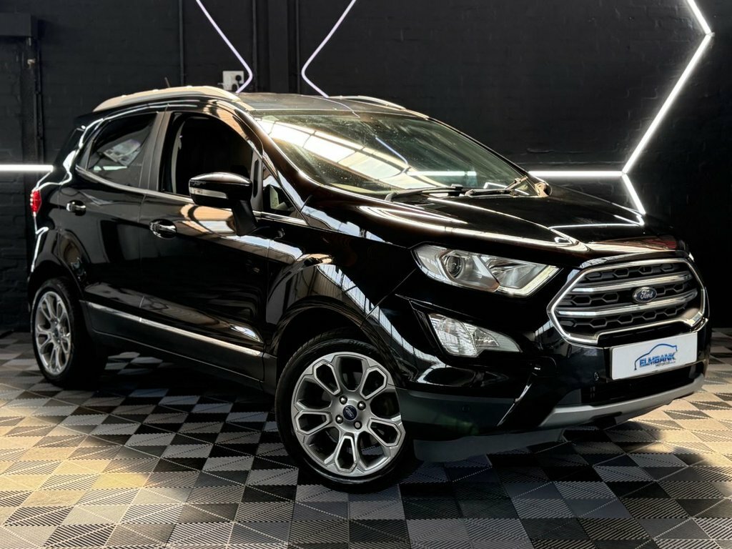 Ford Ecosport Hatchback Orange #30