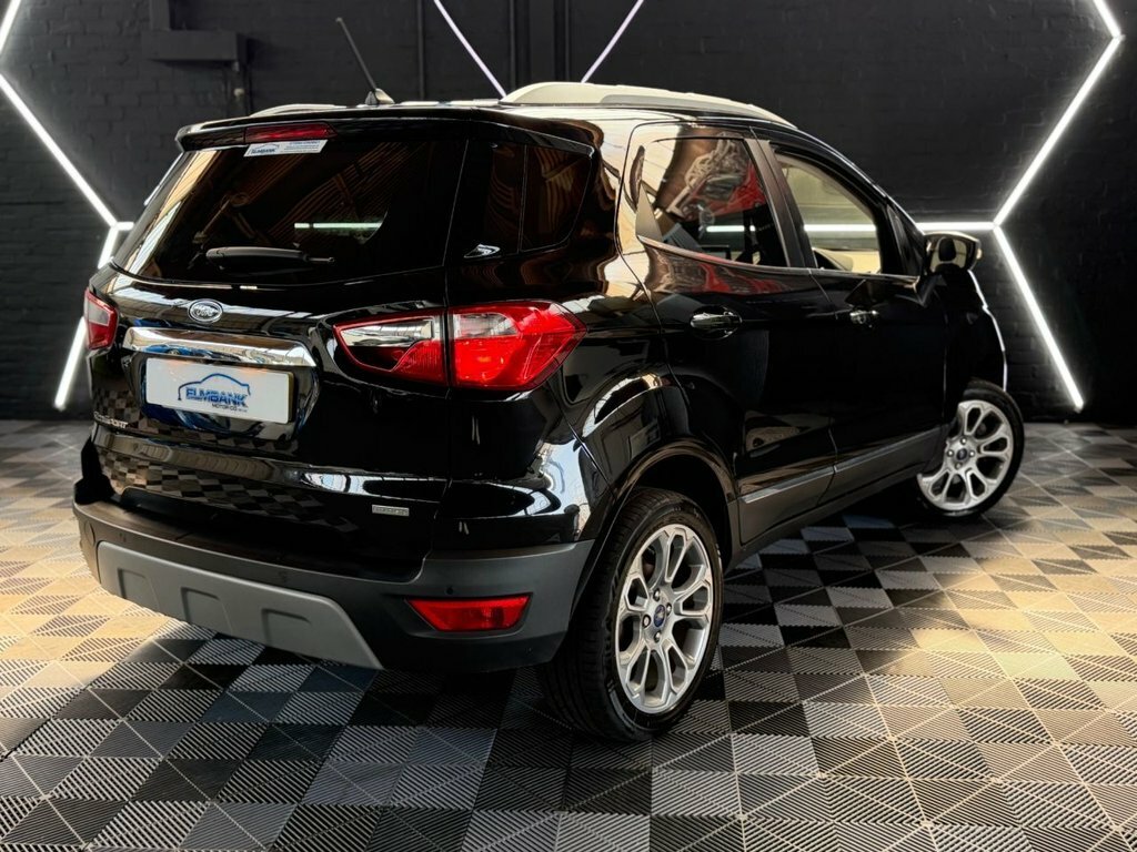 Ford Ecosport Hatchback Orange #22