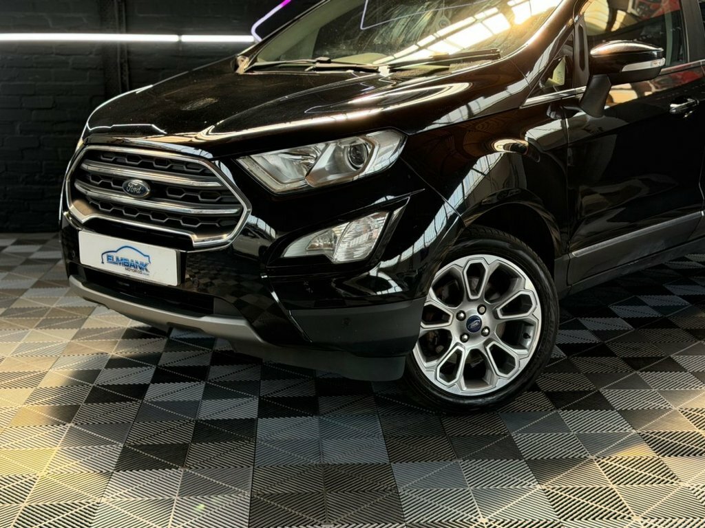 Ford Ecosport Hatchback Orange #13
