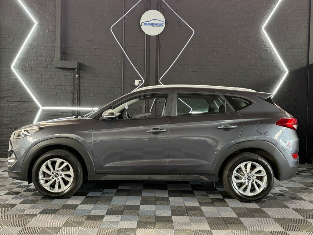 Hyundai Tucson 1.7L Se Nav ST66HJU Grey #4