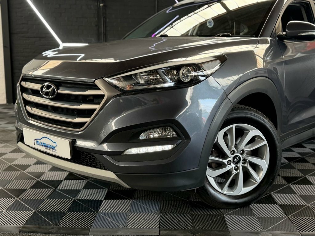 Hyundai Tucson 1.7L Se Nav ST66HJU Grey #2