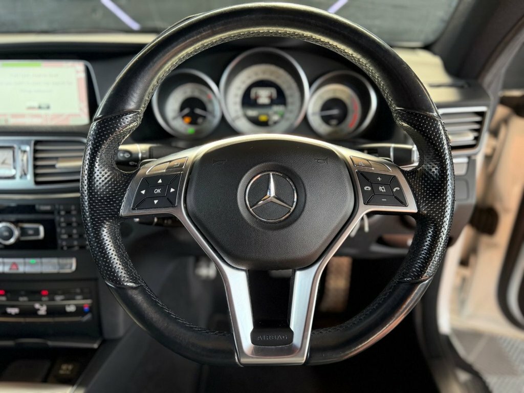 Mercedes-Benz E Class E350 V6 Bluetec Amg Sport White #14