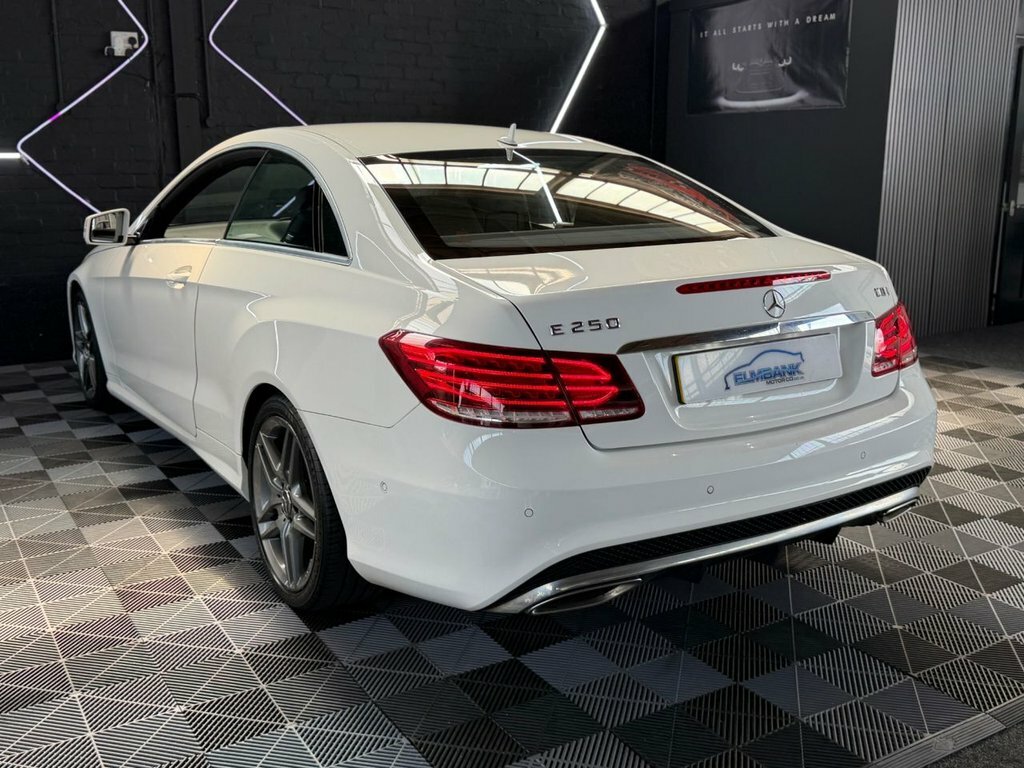 Mercedes-Benz E Class E350 V6 Bluetec Amg Sport White #22