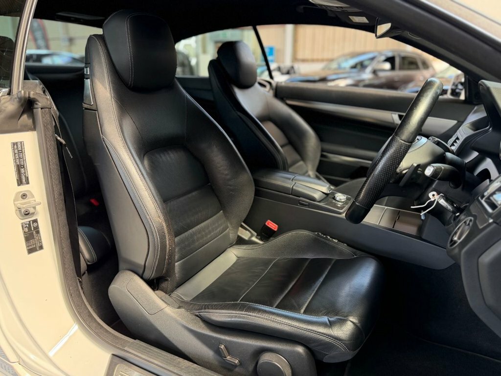 Mercedes-Benz E Class E350 V6 Bluetec Amg Sport White #31