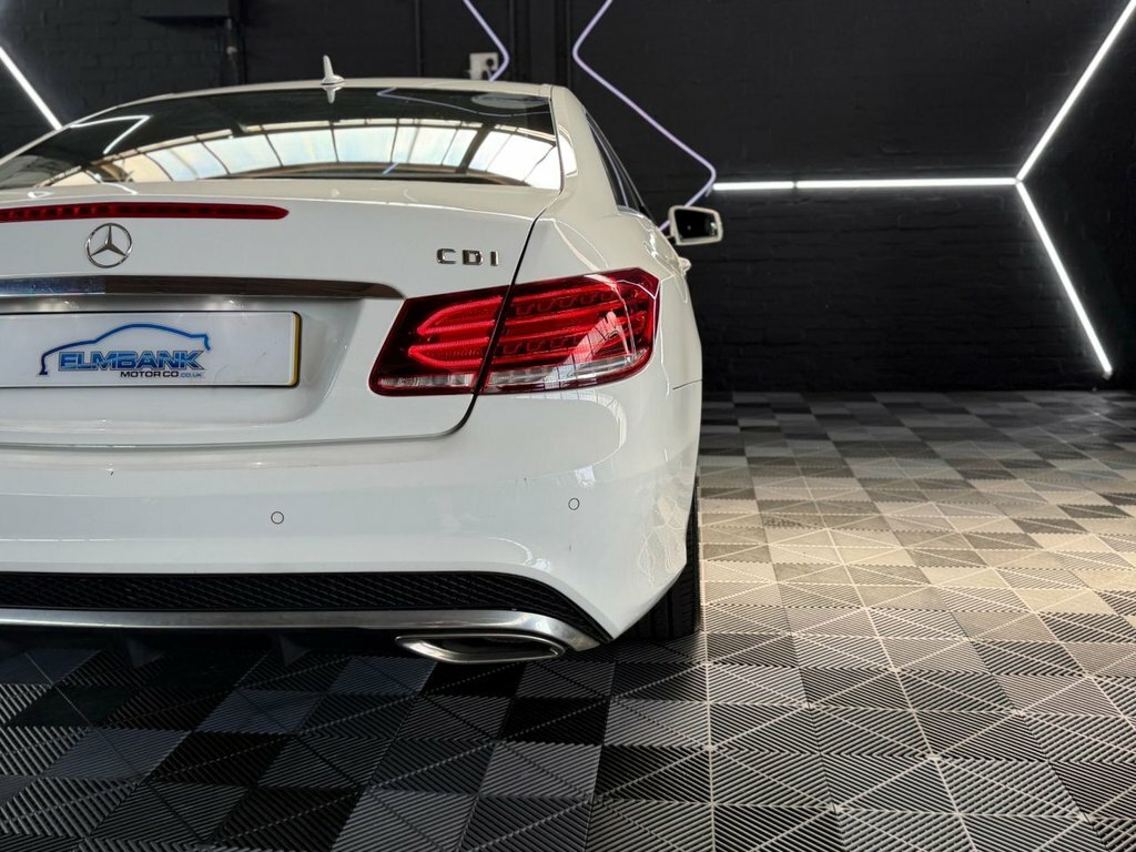 Mercedes-Benz E Class E350 V6 Bluetec Amg Sport White #24