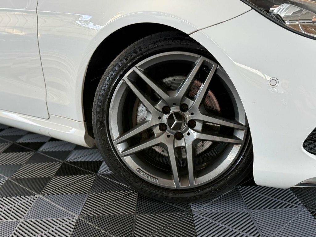 Mercedes-Benz E Class E350 V6 Bluetec Amg Sport White #39