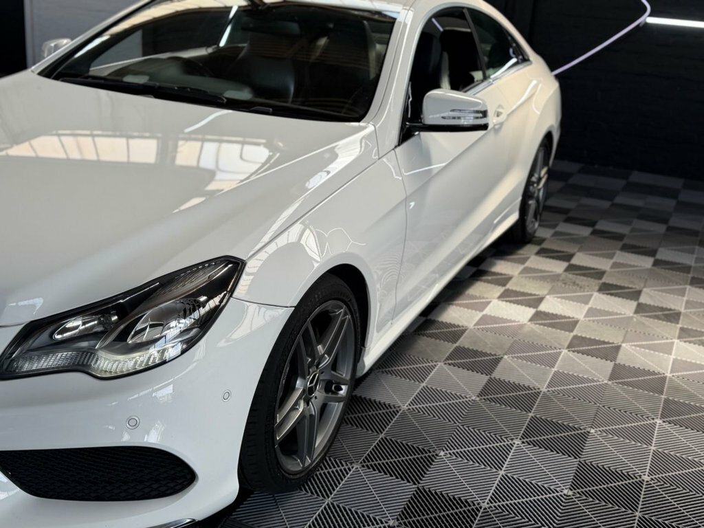 Mercedes-Benz E Class E350 V6 Bluetec Amg Sport White #42