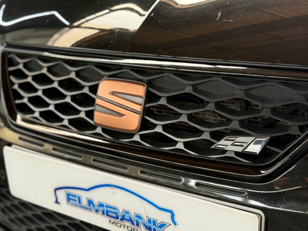 Seat Leon 2L Cupra 290 Black #4