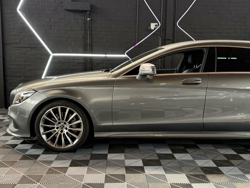 Mercedes-Benz CLS 3L Amg Line Grey #5