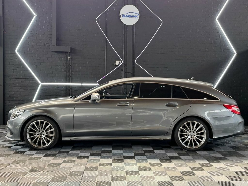 Mercedes-Benz CLS 3L Amg Line Grey #4